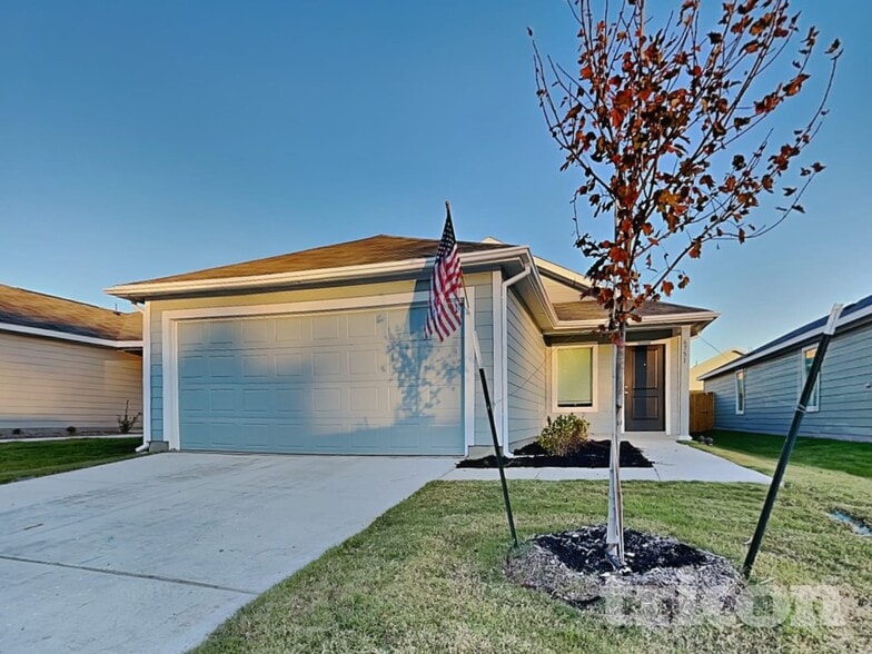 Building Photo - 6751 Highlands St