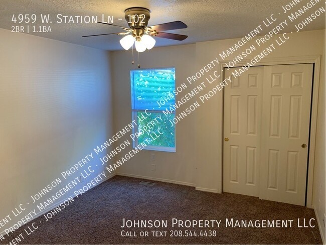 Building Photo - 4959 W Station Ln