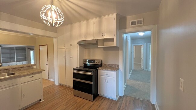 Building Photo - 3-Bedroom Dalraida Delight