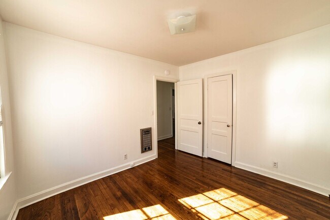 Building Photo - 3Bed/2Bath home in Whitebridge