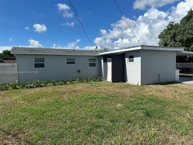 Building Photo - 10745 SW 222nd St