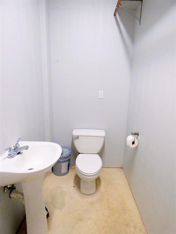 Building Photo - 1027 Short Reach Dr
