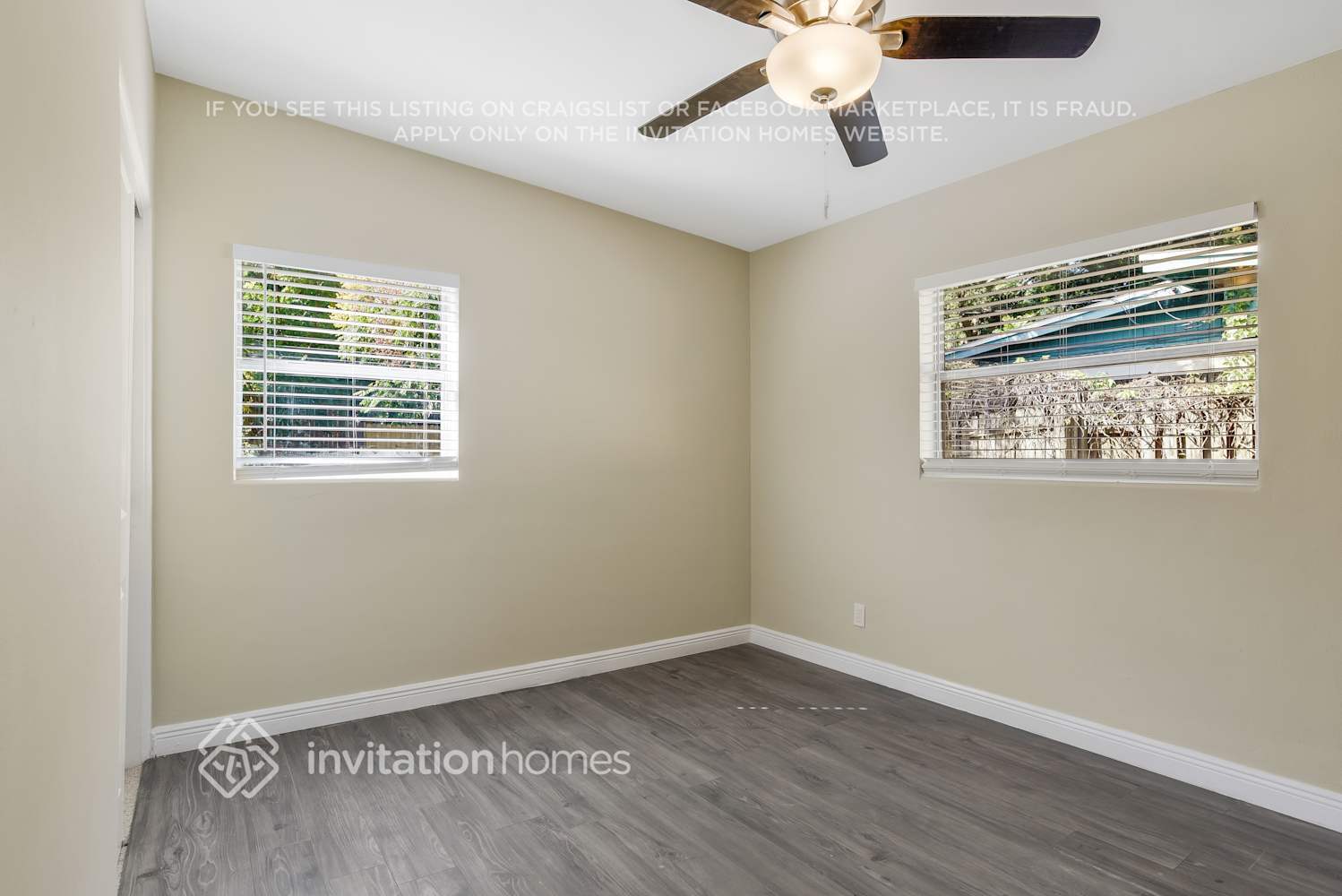 Building Photo - 5218 Grandview Dr