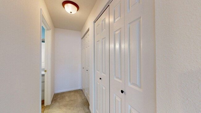 Building Photo - 1265 Millbrook Trail