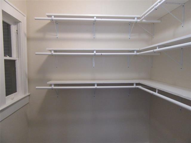 Building Photo - 5602 Tremont St