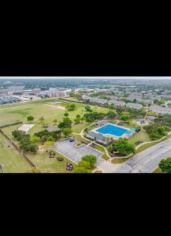 Building Photo - 1602 Silver Spur Cove
