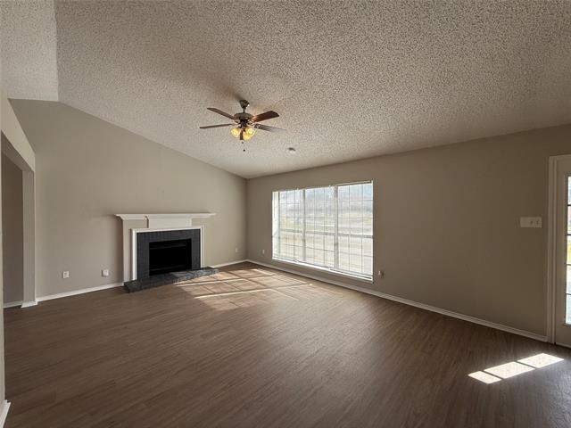 Building Photo - 1517 Huntington Dr