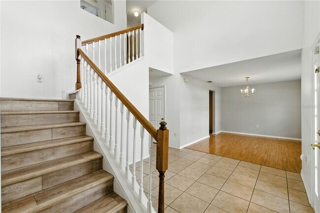 Building Photo - 3223 SW 41st Ave
