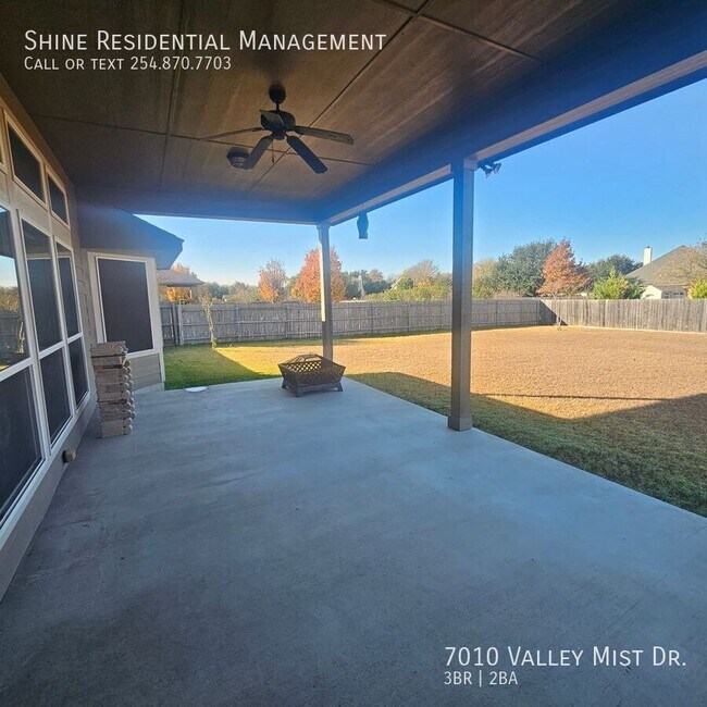 Building Photo - 7010 Valley Mist Dr