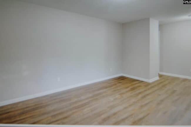 Building Photo - 2475 Drexel Dr