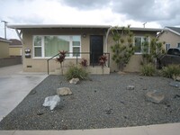 Building Photo - 215th12233-35
