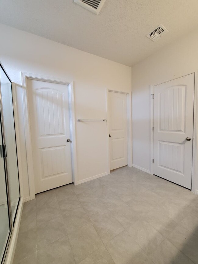 Building Photo - Coming Soon!! 3 bed 2 bath Energy Efficient Home!