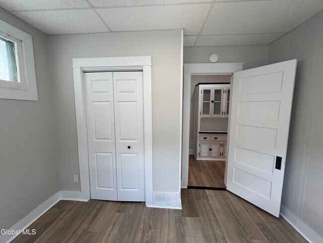 Building Photo - 1086 Wendell Ave