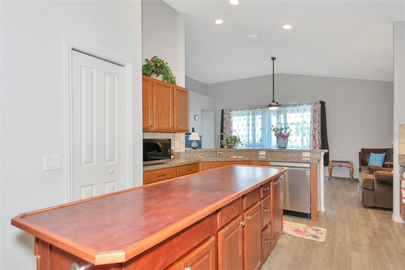 Building Photo - 718 Tanana Fall Dr
