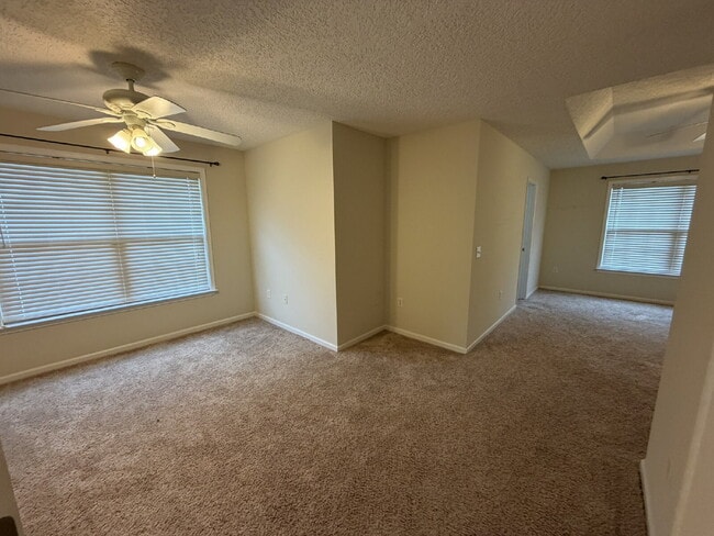 Building Photo - Home for Rent