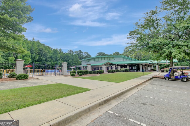 Building Photo - 112 Cottage Grove