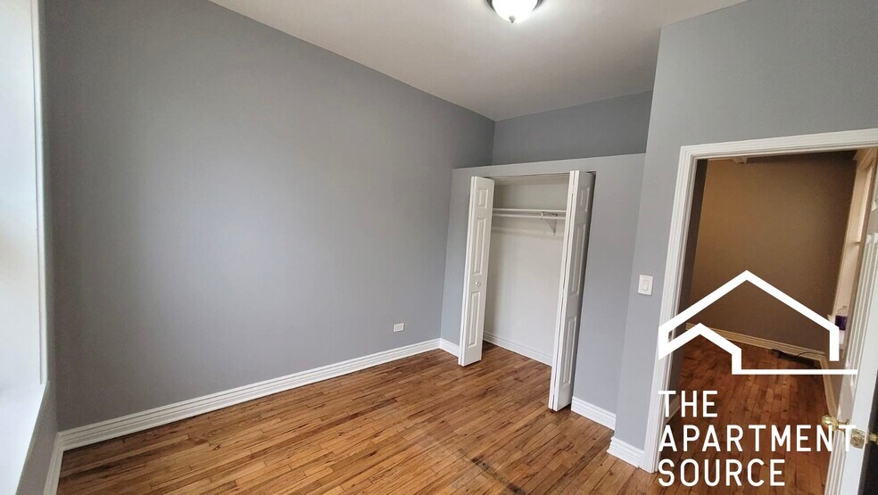 Building Photo - 4056 W Hirsch St