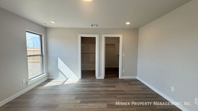 Building Photo - 3412 Tiffin Ave