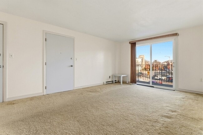 Building Photo - 36 Essex St