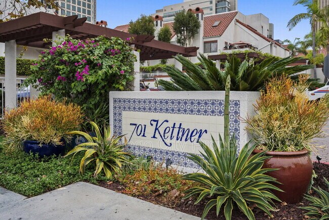 Building Photo - 701 Kettner Blvd