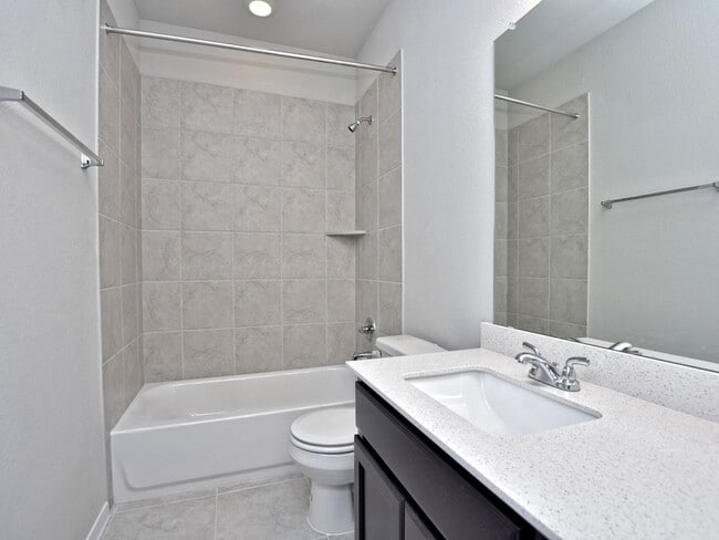 Building Photo - 4 BR / 2 BA - 1813 SF One-Story Home - Lago Vista!