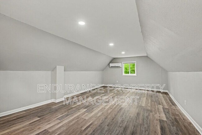 Building Photo - 1780 Academy Pl