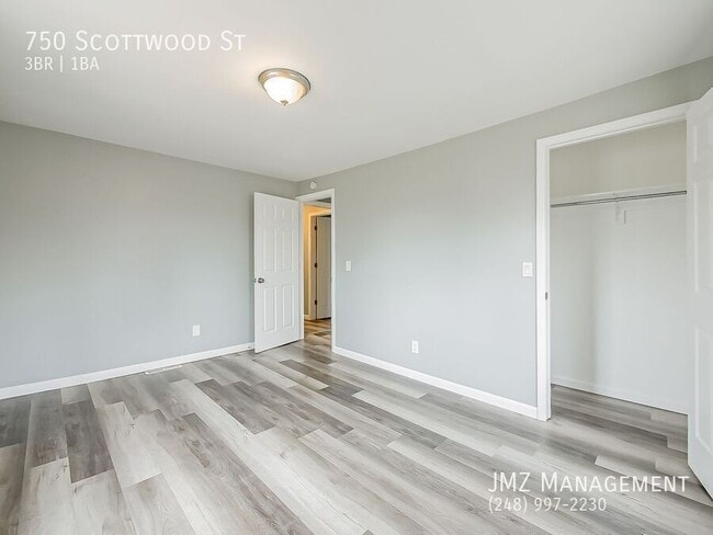 Building Photo - 750 Scottwood St