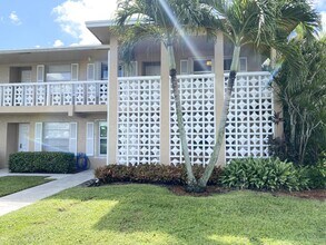 Building Photo - 2480 Juniper Dr