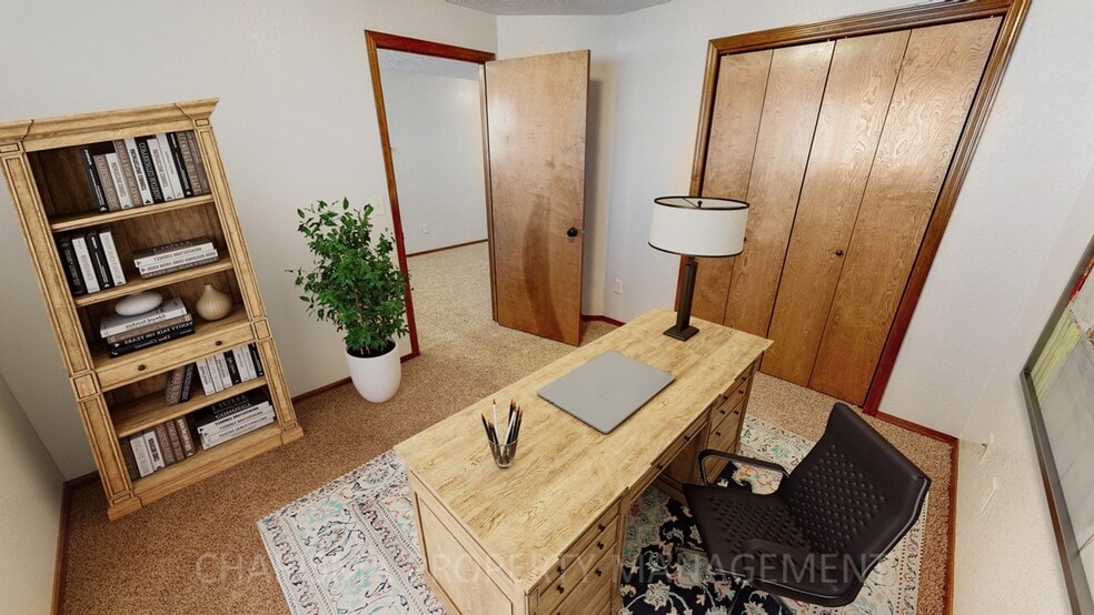 Building Photo - 5600 W Bakker Park Dr