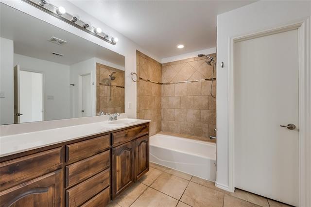 Building Photo - 6029 Kristen Dr