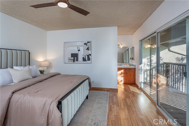 Building Photo - 7727 Vía Capri