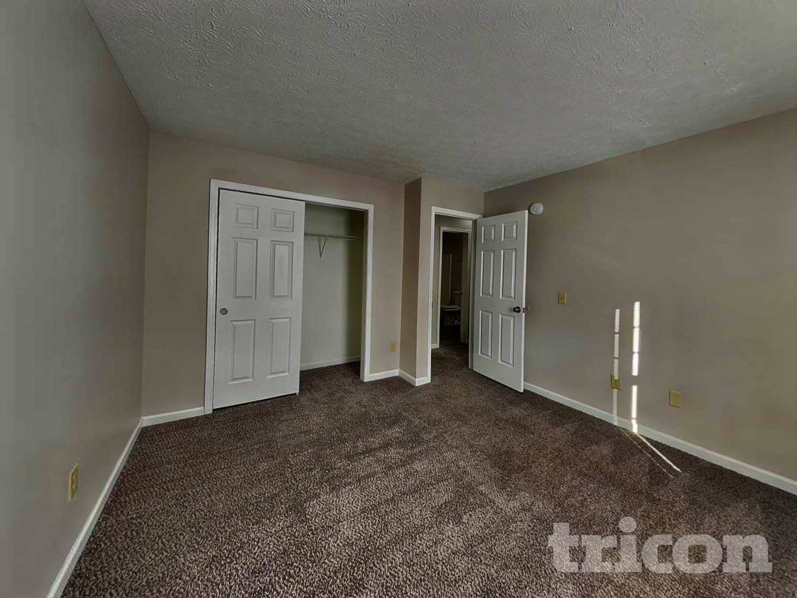 Building Photo - 614 Eastpointe Dr