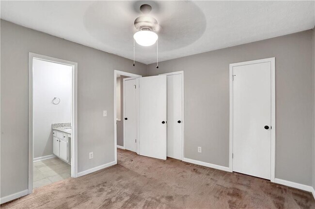 Building Photo - 1579 Springleaf Point SE