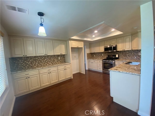 Building Photo - 3576 Hawkwood Rd