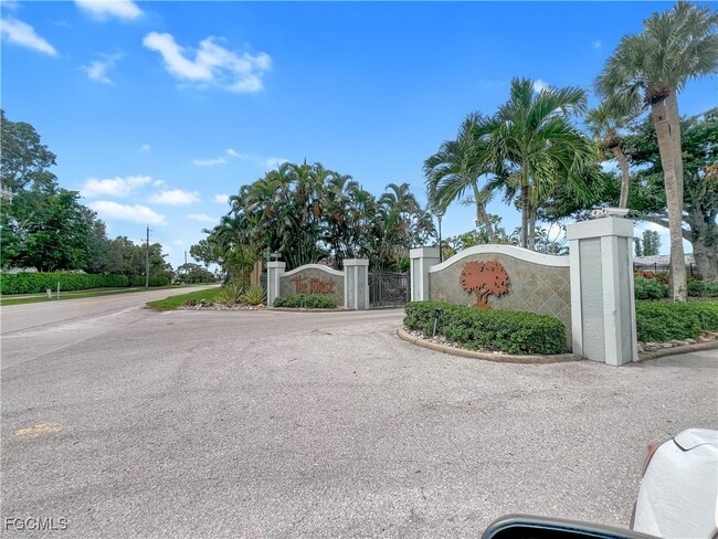 Building Photo - 16737 Pheasant Ct