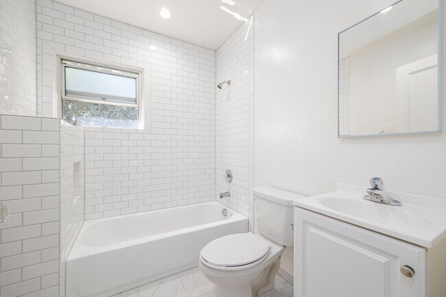 Building Photo - Recently Upgraded Detached Home with Large...