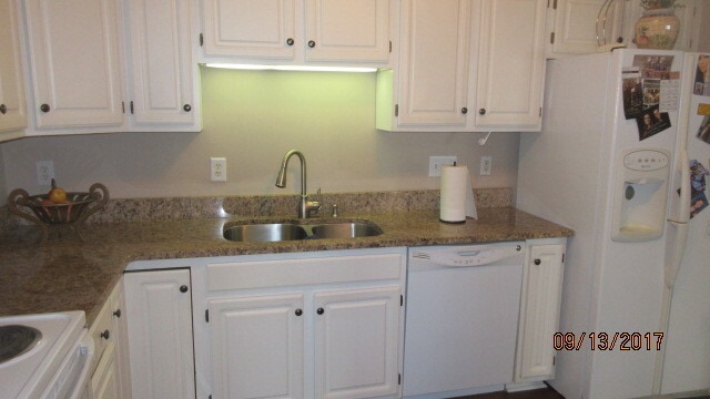 Building Photo - 213 Belmont Cir