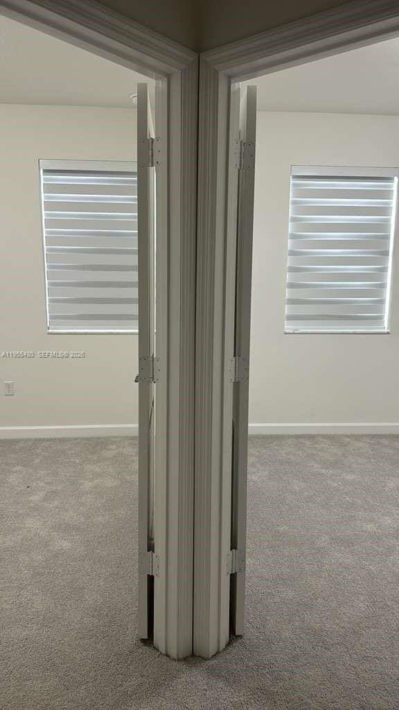 Building Photo - 2721 SE 26th Rd