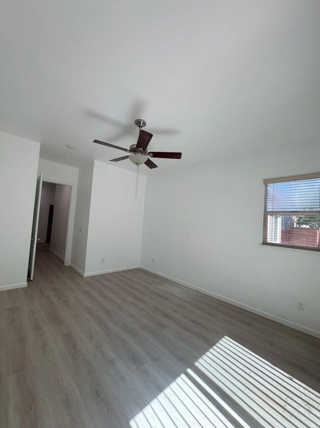 Building Photo - 2638 Breaker Way