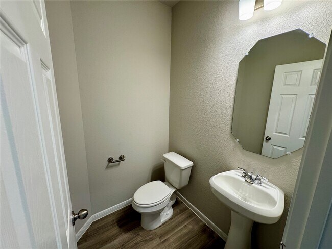 Building Photo - 13443 Blair Gln