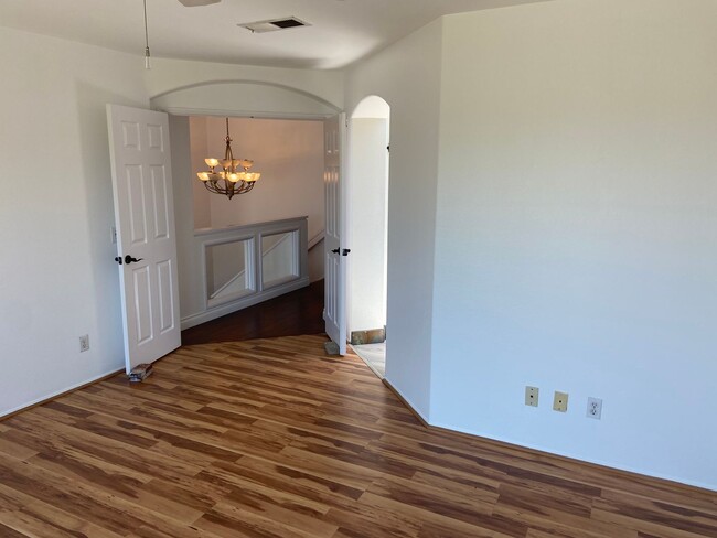 Building Photo - Upgraded 3 bedroom in Bonita with Amazing ...