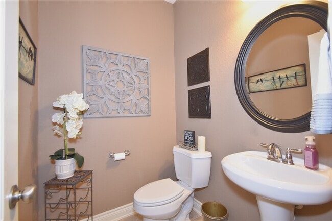 Building Photo - 14319 Hancock Elm St