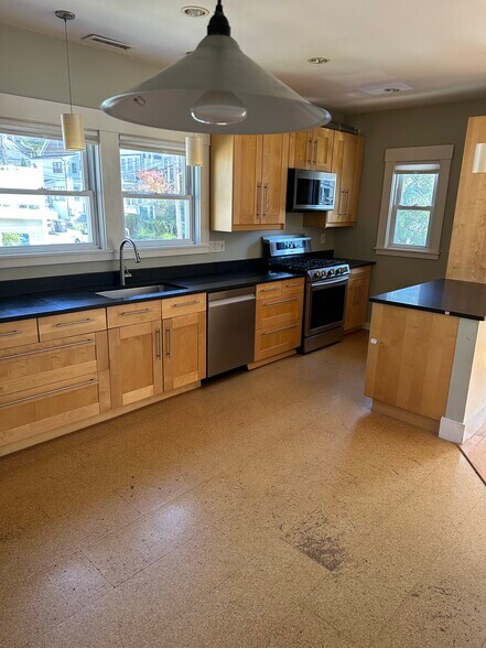 Kitchen - 95 -97 Conwell Avenue