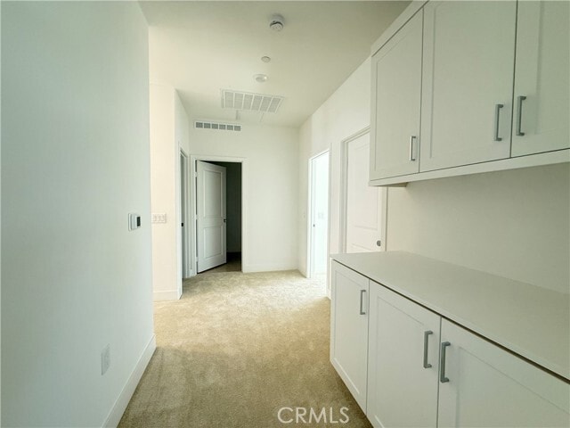 Building Photo - 301 Shoveler