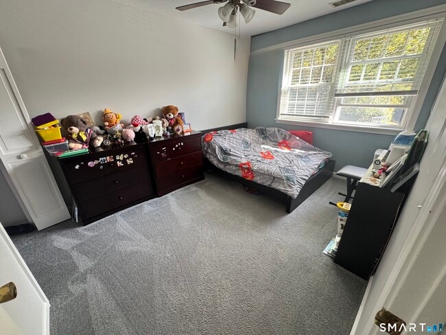 Building Photo - 21 Norman Dr