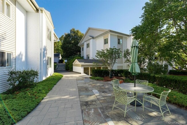 Building Photo - 54 Bennett Common Way