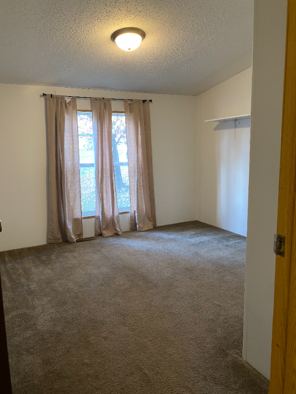 Building Photo - 6735 McFarren Rd