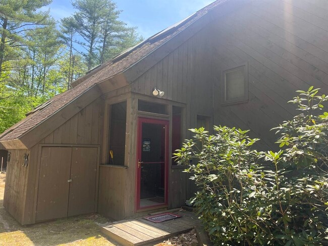 Building Photo - 35 Woodland Pines Rd