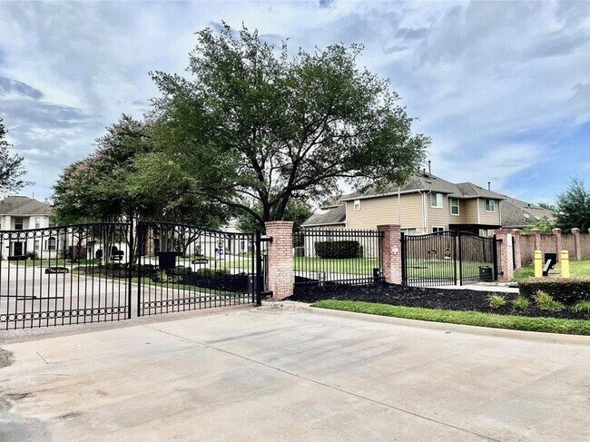Building Photo - 14127 Grovemist Ln