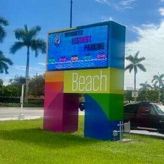 Building Photo - 330 SE 2nd St